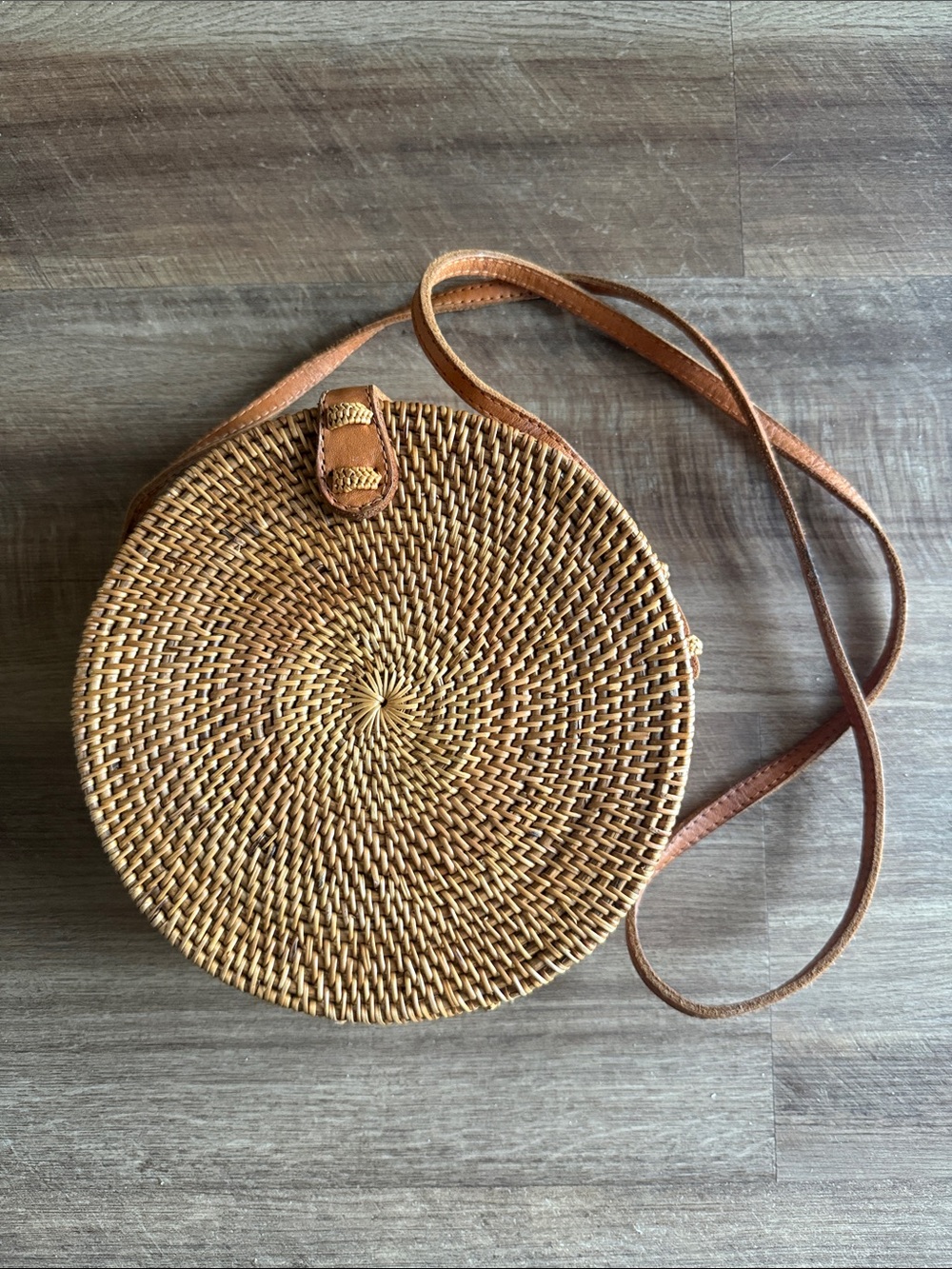 Woven Round Crossbody Bag in Natural Brown